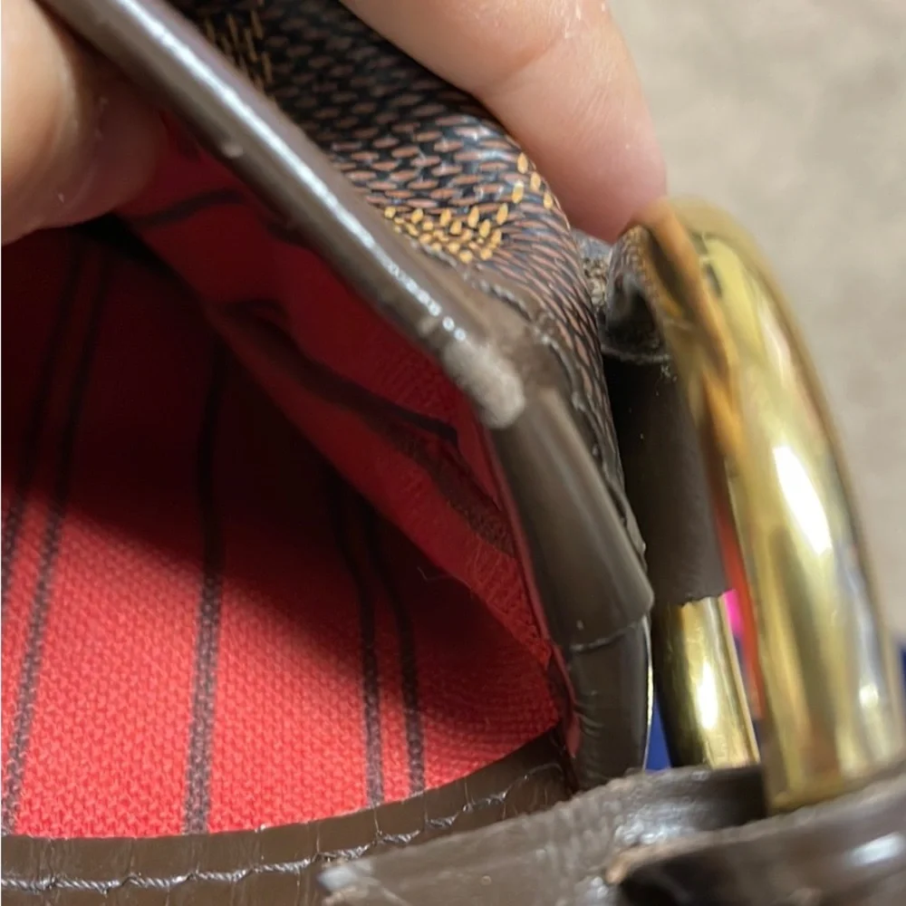 Louis Vuitton classic louis